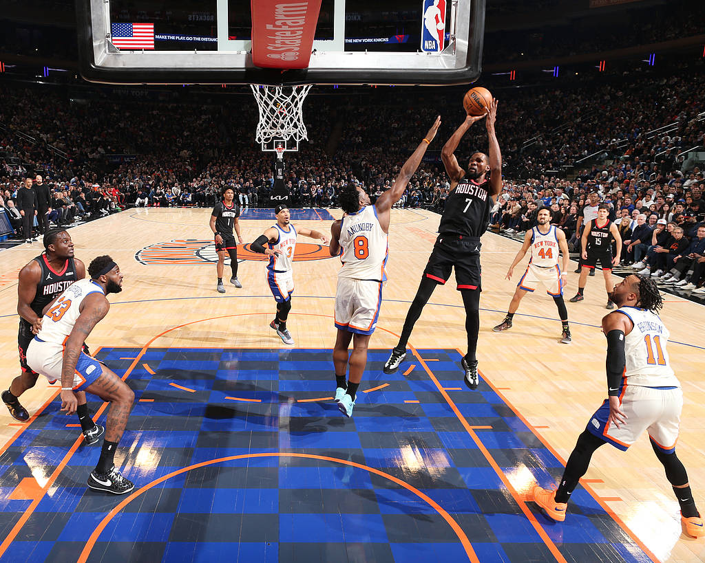 杜兰特空砍30分 唐斯25分尼克斯战胜火箭